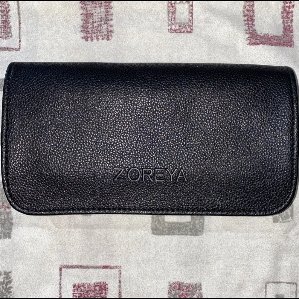 Zoreya makeup brushes bag